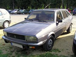 Renault 20